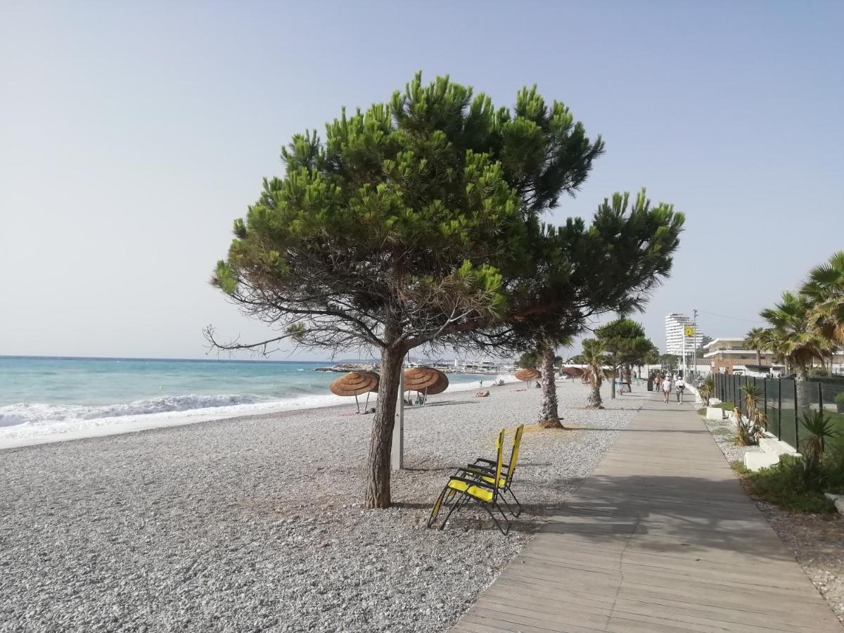 Cote D'Azur Joli Studio 50M Plage, Climatisation , Parking. Villeneuve-Loubet Exterior foto